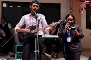 THATTUM MUTTUM THALAM 1